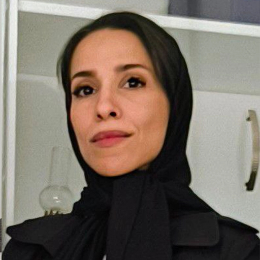 تهمینه نقیب‌زاده